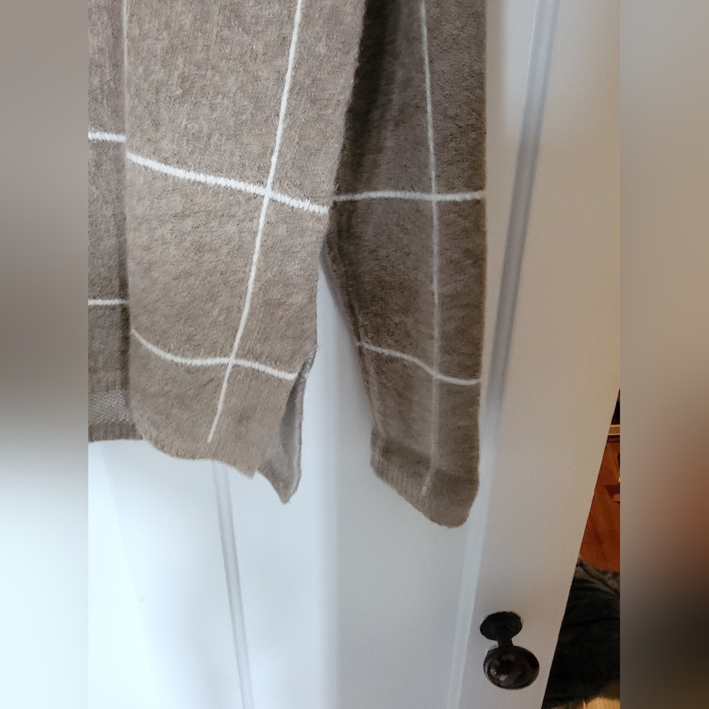Evolution Over sized turtle neck - Picture 2 of 9